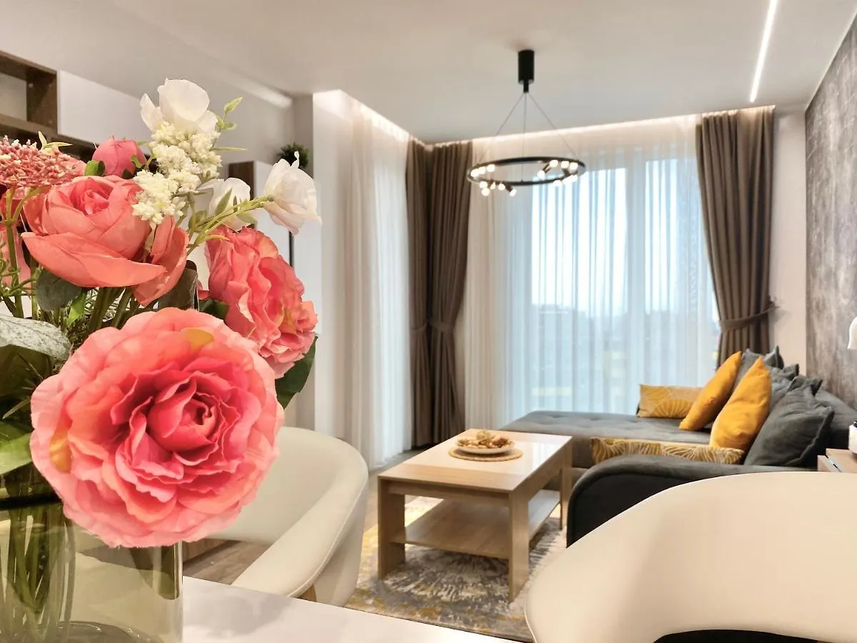 Modern 1Bed Apartment For 4 Guests In סופיה