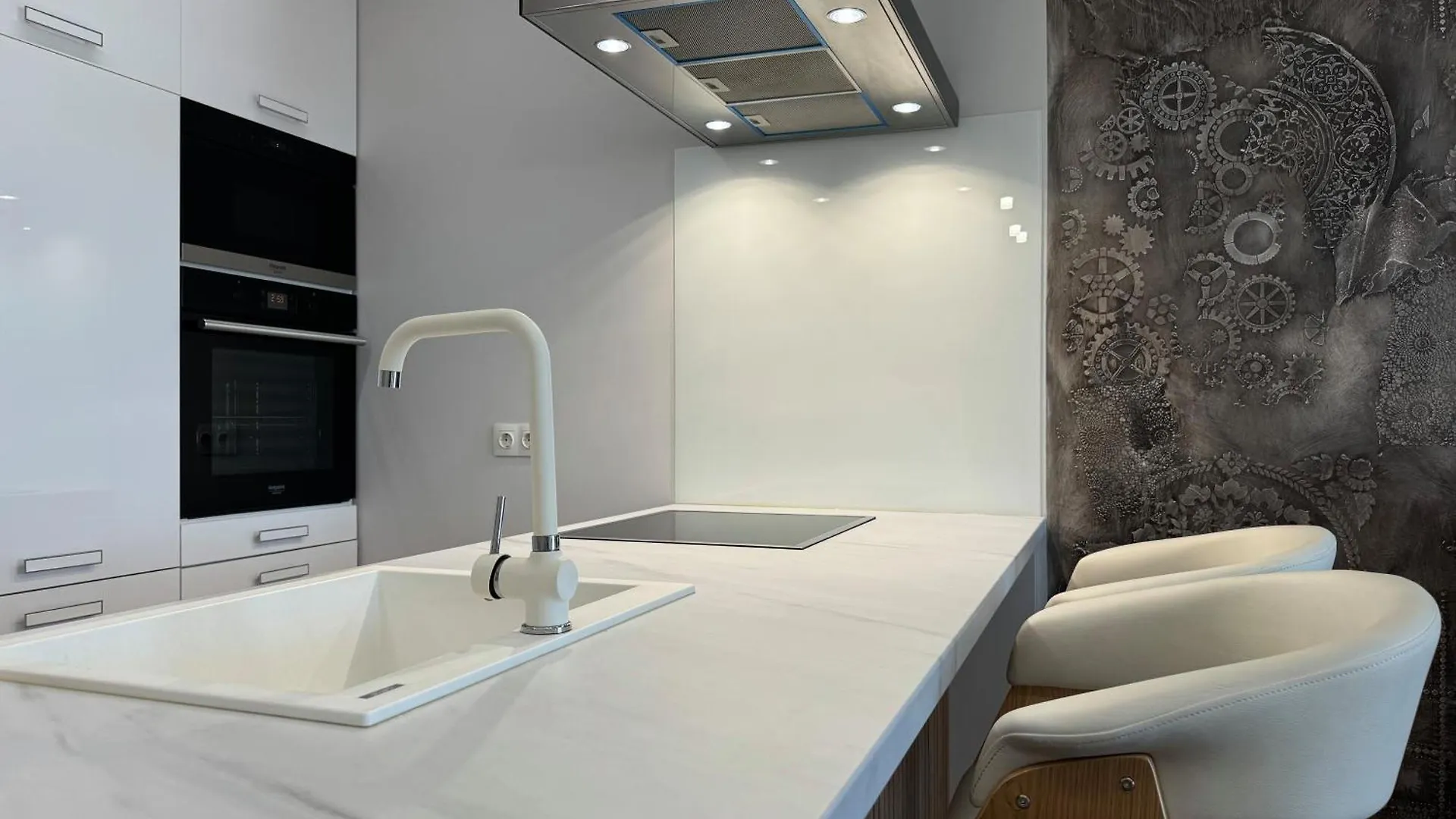 Modern 1Bed Apartment For 4 Guests In סופיה