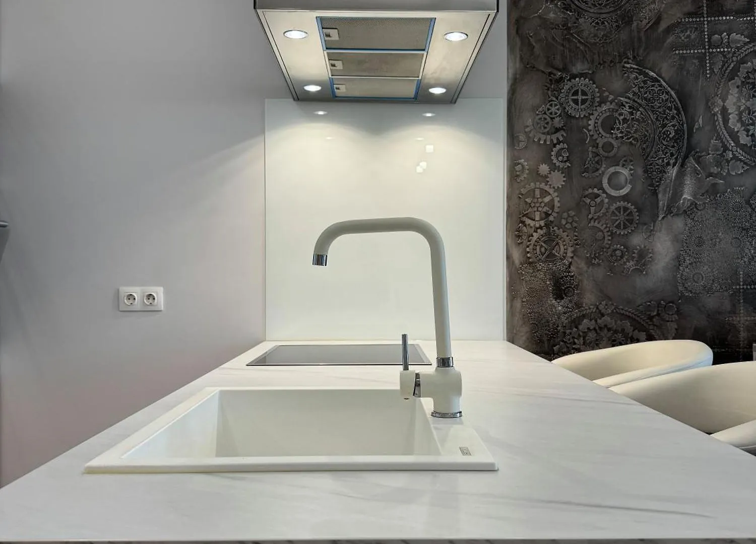 Modern 1Bed Apartment For 4 Guests In סופיה 0*,  בולגריה